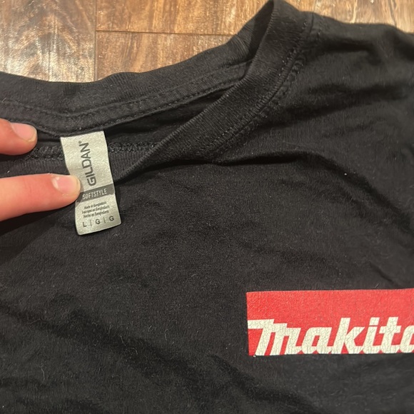 Black t shirt women’s - Picture 2 of 2